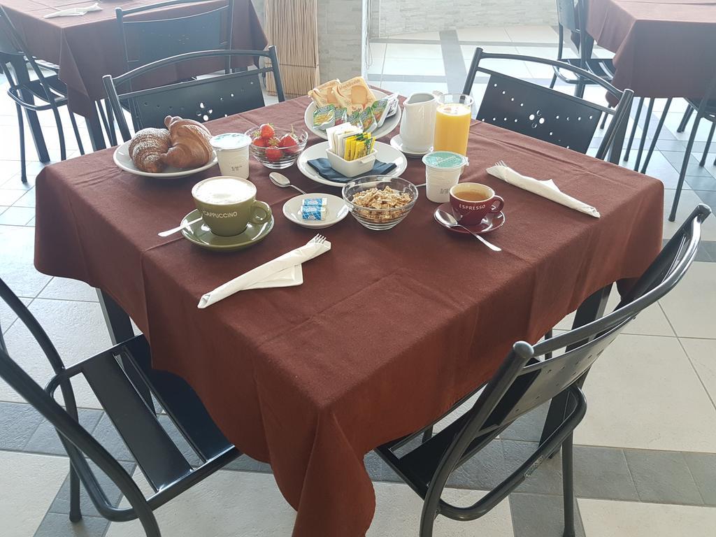 Il Giardino Di Ausonia Acomodação com café da manhã Reggio di Calabria Exterior foto